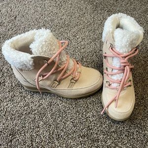 Sorel Wedge Sherpa Lace Up Booties Worn 2x